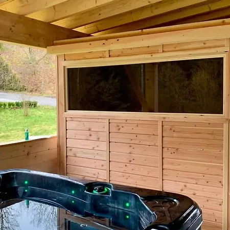 Mom's Villa Burg Reuland