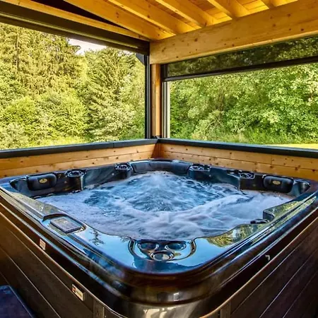 Mom's Villa *